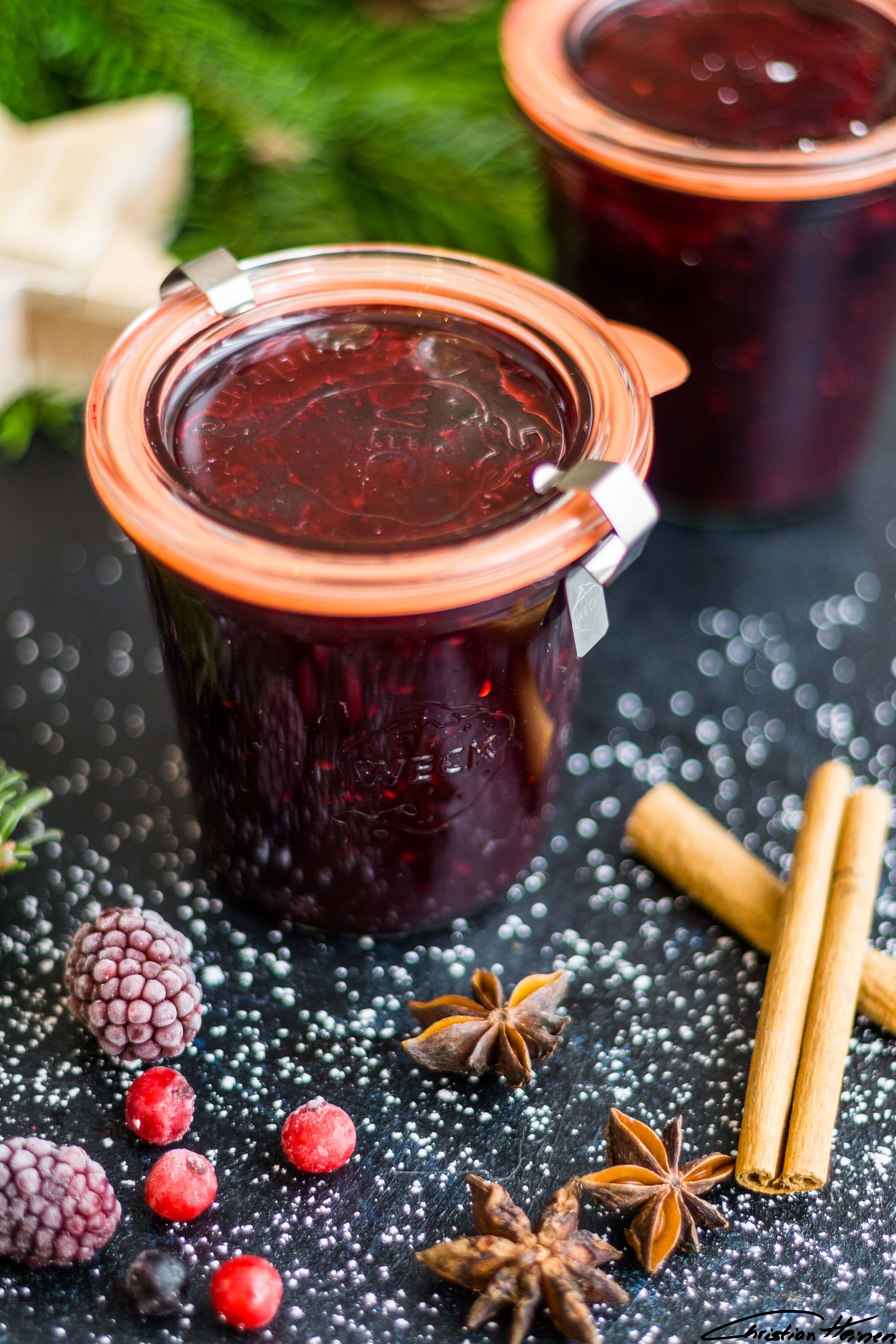 Weihnachtliche Beeren-Glühwein Marmelade – HerdmitHerz