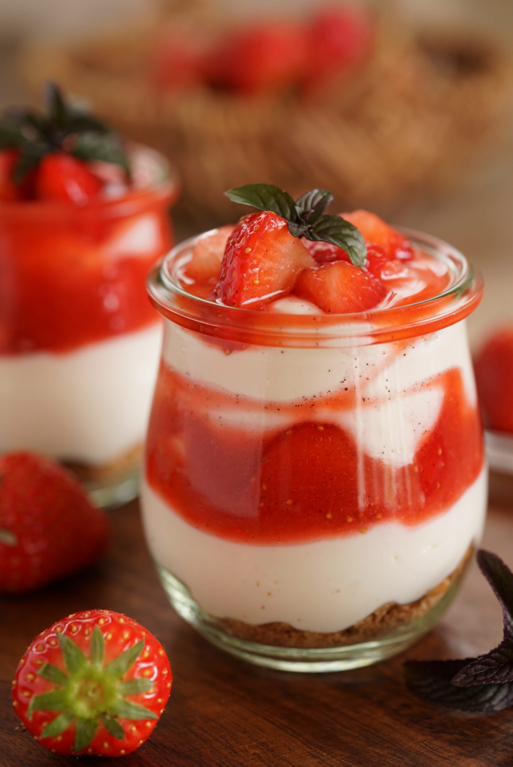 Erdbeeren Dessert im Glas – HerdmitHerz